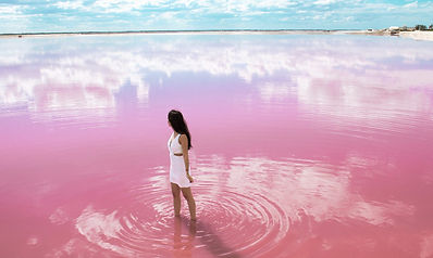 Las-Coloradas-Pink-Lake-e1566617448598.jpg