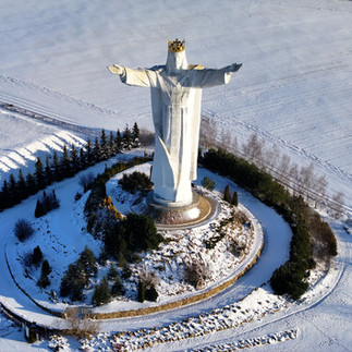 Figura Chrystusa Króla – wyjątkowa atrakcja turystyczna