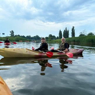Noc Kupały na Warcie w Gorzowie zachwyciła tysiące. Płonące pochodnie, kajaki i magia, której miasto nie widziało od lat