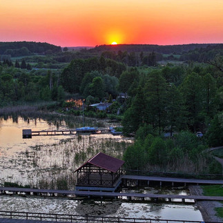 Magia zachodu słońca nad Jeziorem Osiek