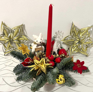 Piękne stroiki bombki i dekoracje