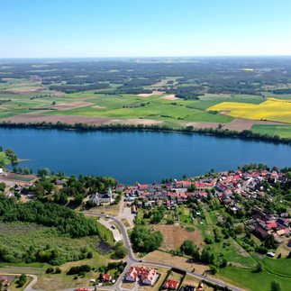 Poznaj Pszczew – zieloną przystań między Dużym Szarczem a Jeziorem Pszczewskim