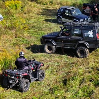 Turystyczny Rajd 4x4 – offroadowa przygoda Szlakiem Umocnień MRU II