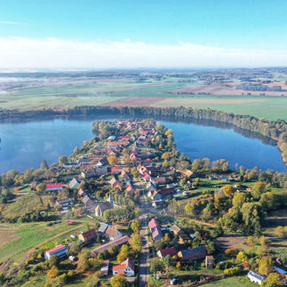 Jesień nad Jeziorem Paklicko Wielkie – piękno, które budzi o poranku