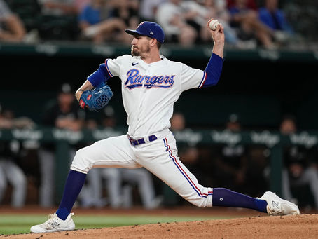 Pirates Sign Heaney