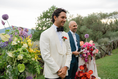 Wedding at Nikis Resort, Getting Married in Umbria