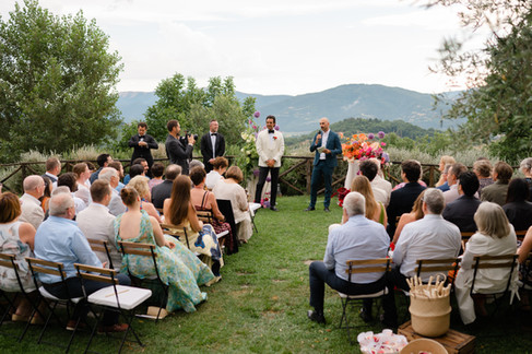 Wedding at Nikis Resort, Getting Married in Umbria