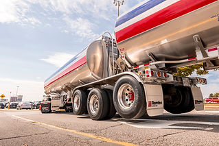 TRANSPORT DE PRODUITS PÉTROLIERS - LOCAL