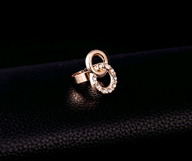 Thumbnail: 18K Gold-Plated Jewelry Set: Necklace, Earrings, Bracelet, Ring
