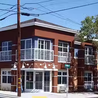 Cedar Street Apartment_edited.avif