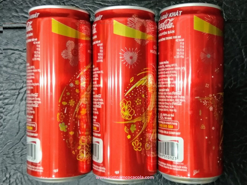 new-year-2019-sleek-can-330ml-coca-cola-vietnam-barcode-EAN-8935049510123