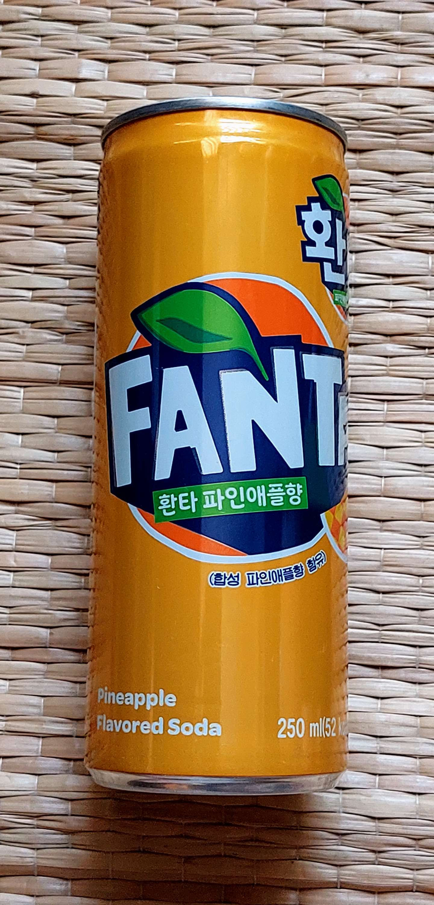 South-Korea-Coca-Cola-Fanta-sleek-250ml-design-found-in-Mar-2023-88010940133009
