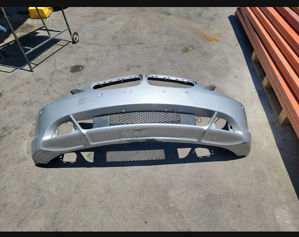 Miniatura: 2004-2006 BMW 645i 650 Front Bumper $450