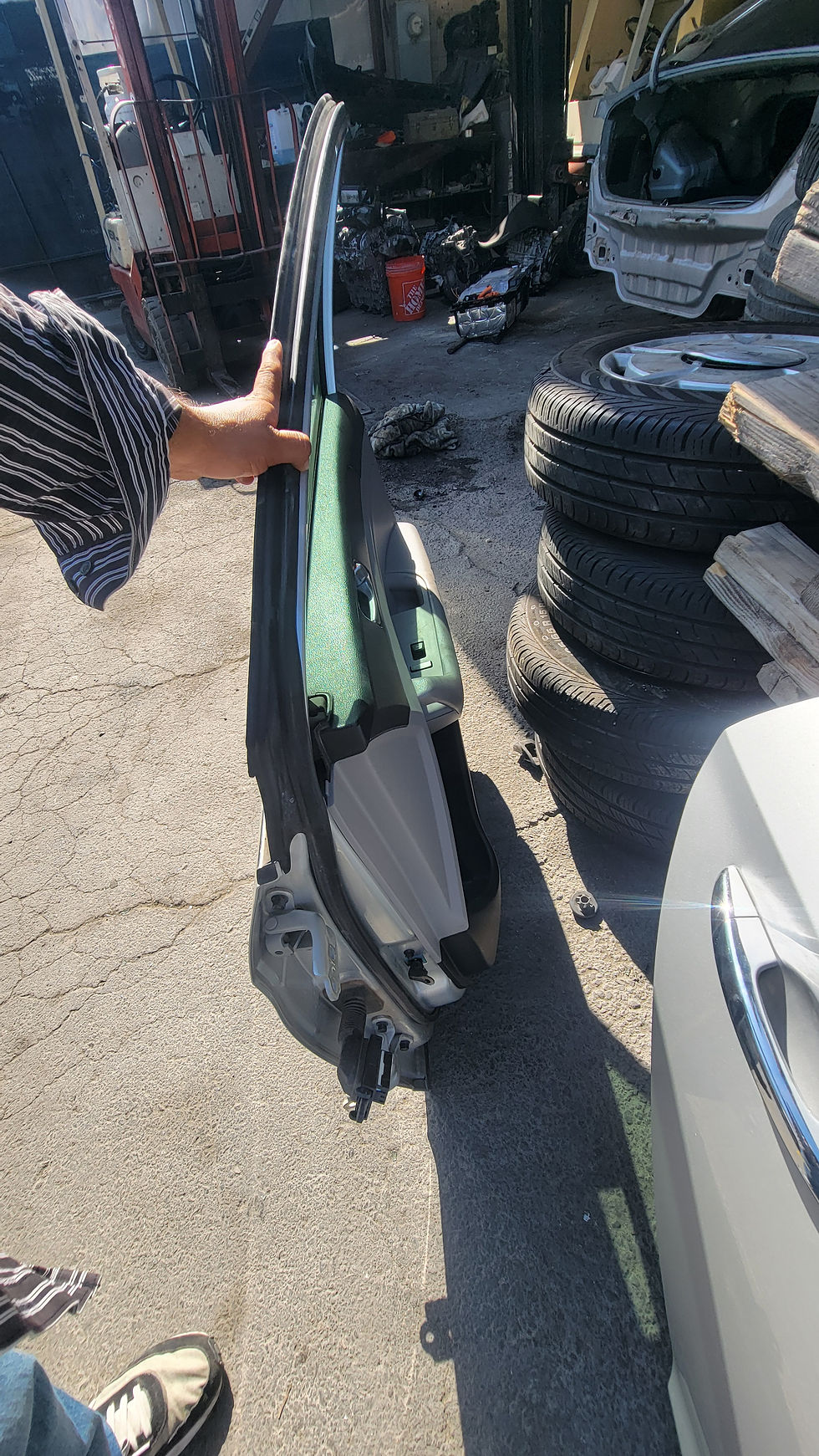 Thumbnail: 2016/2017 sonata doors hybrid 2.0 each$425 front rear $375  5/27/25