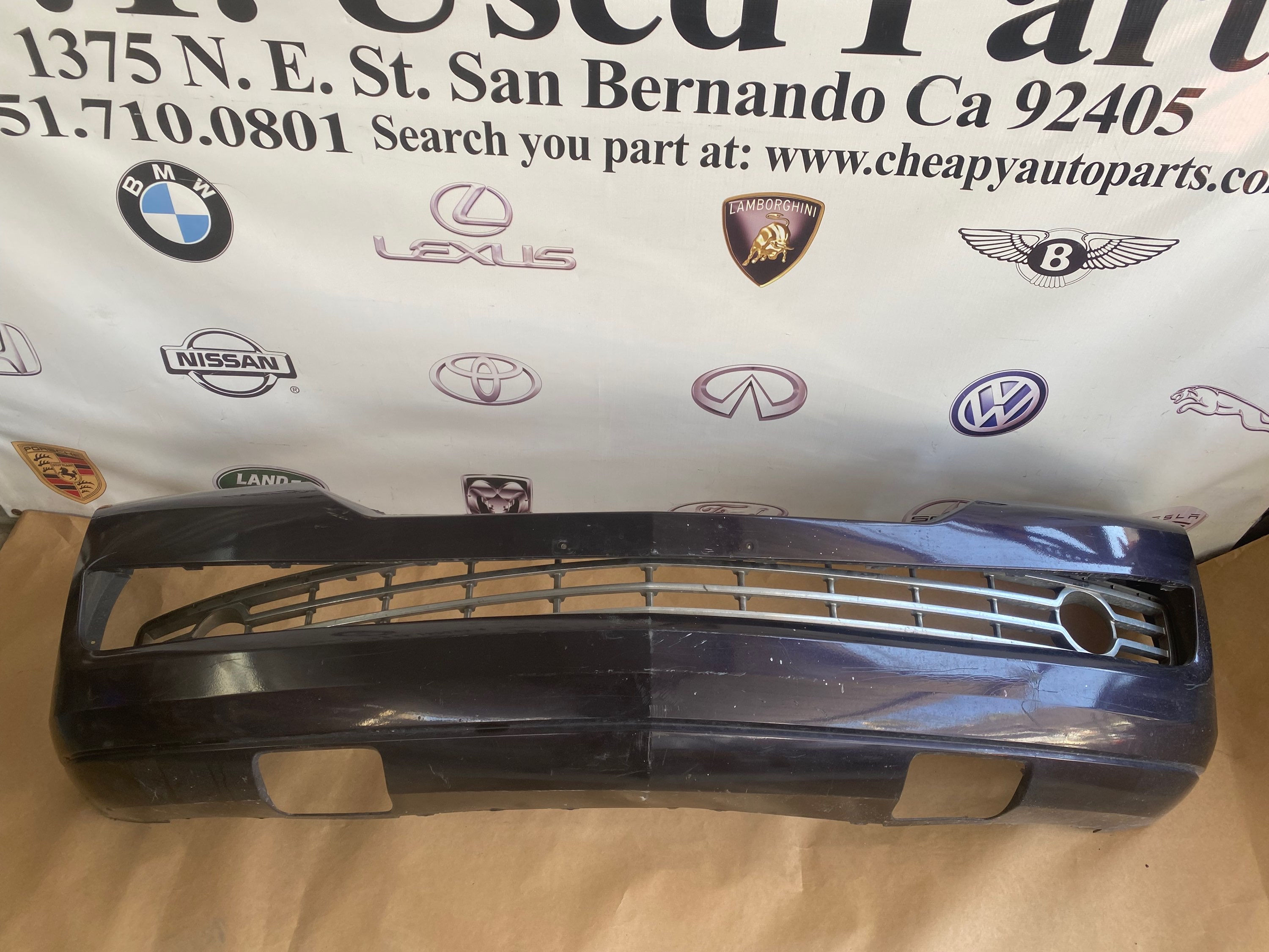 2007-2014 Lincoln Navigator Front Bumper OEM 