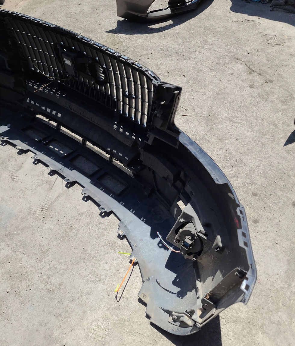Thumbnail: 2009-2011 Audi Q5 Front Bumper Cover 