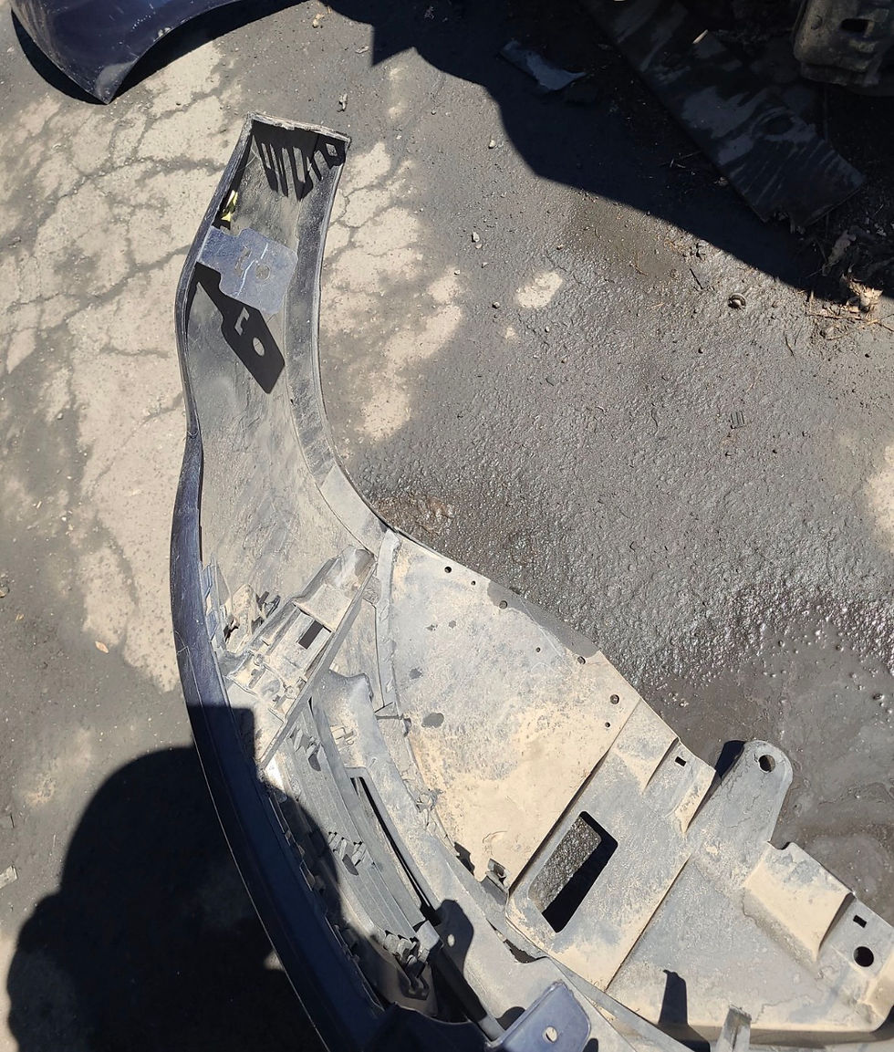 Thumbnail: 2018-2021 Range Rover Front Bumper Cover 