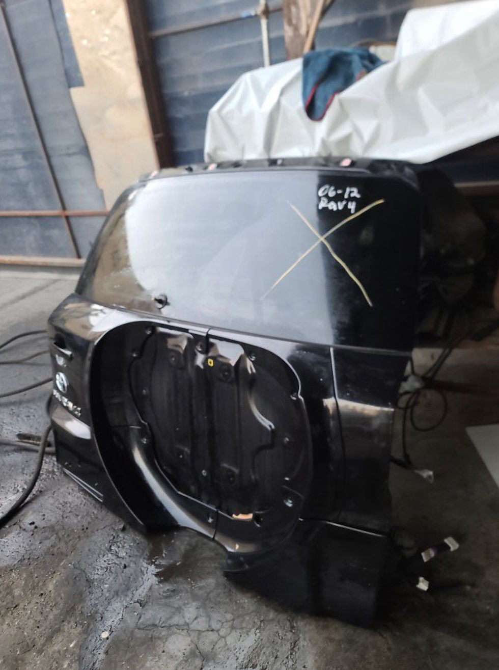 Thumbnail: 2006-2012 Toyota RAV4 Tailgate Liftgate Hatch Back Door