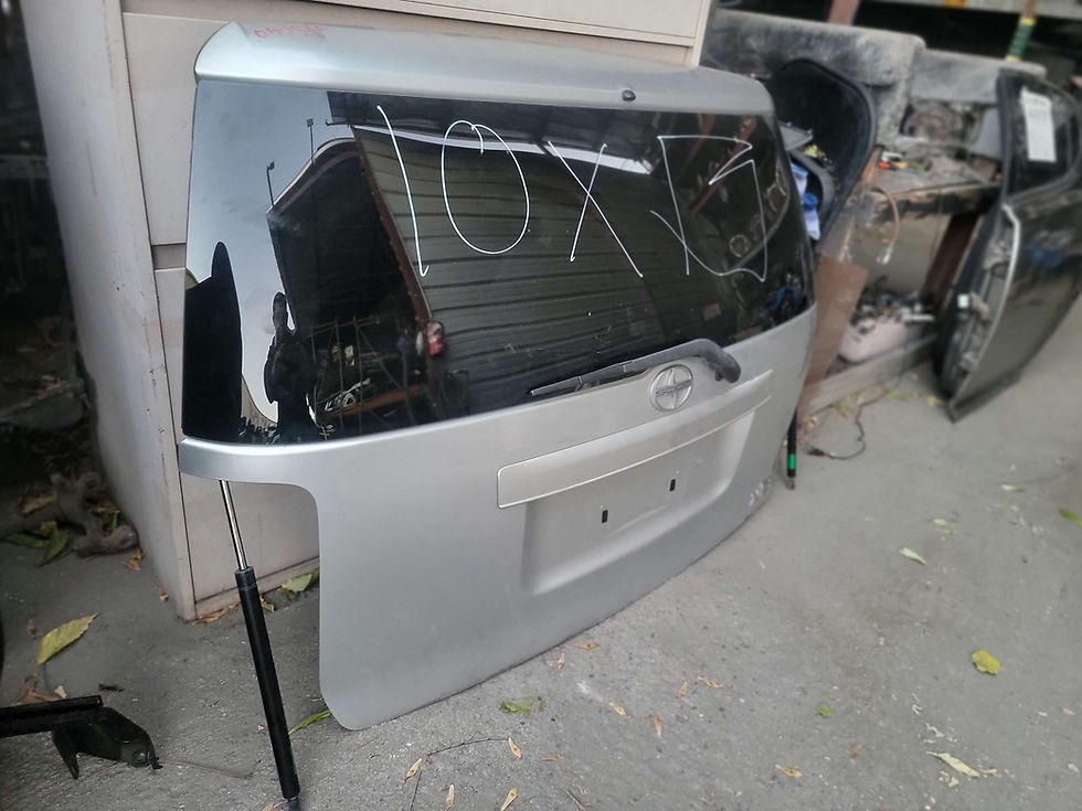 Thumbnail: 2009/15 toyota scion XB tailgate Liftgate Hatch Door 