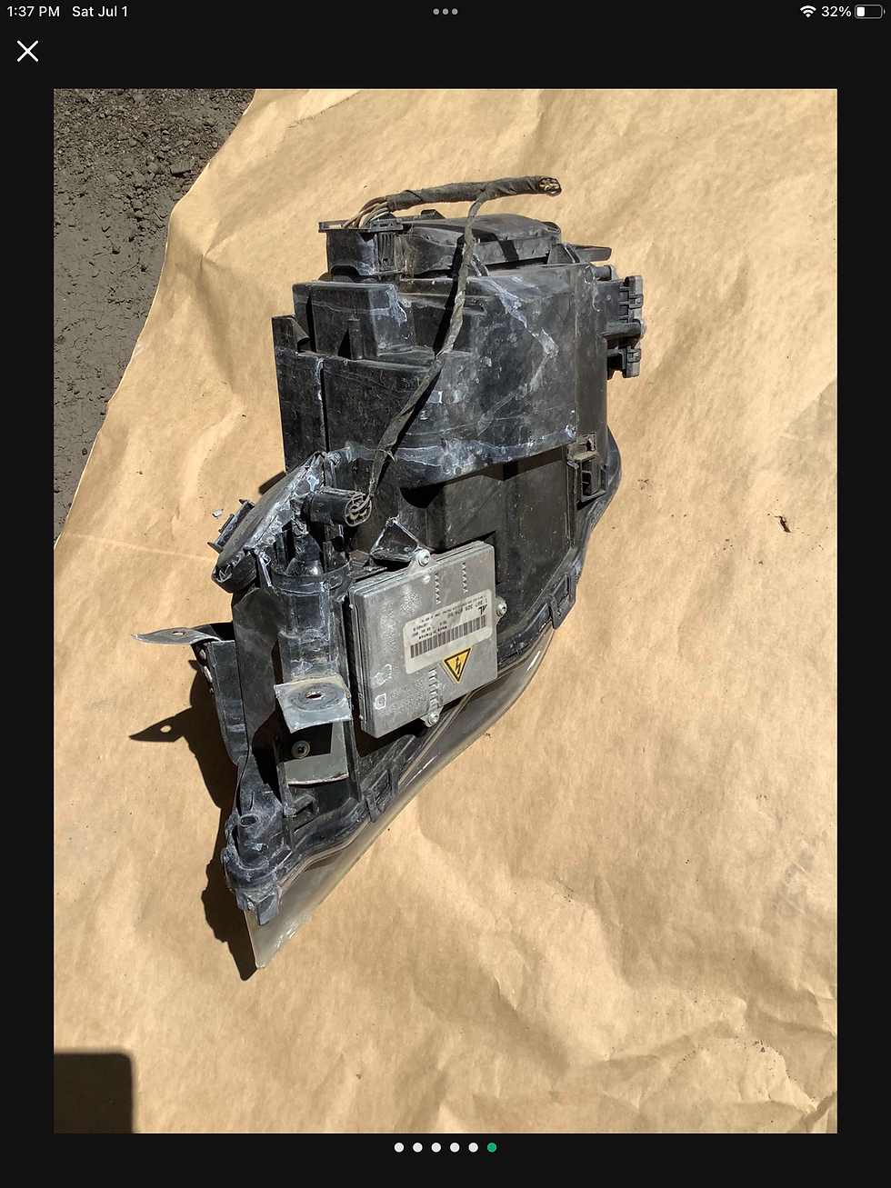 Miniatura: 2004-2007 BMW 6 Series Right passenger headlight Xenon OEM 