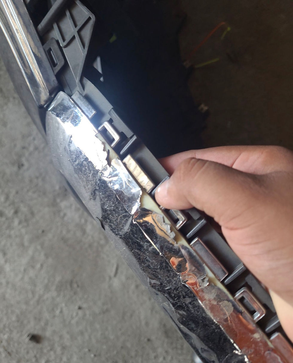 Thumbnail: 2009-2011 Audi Q5 Front Bumper Cover 