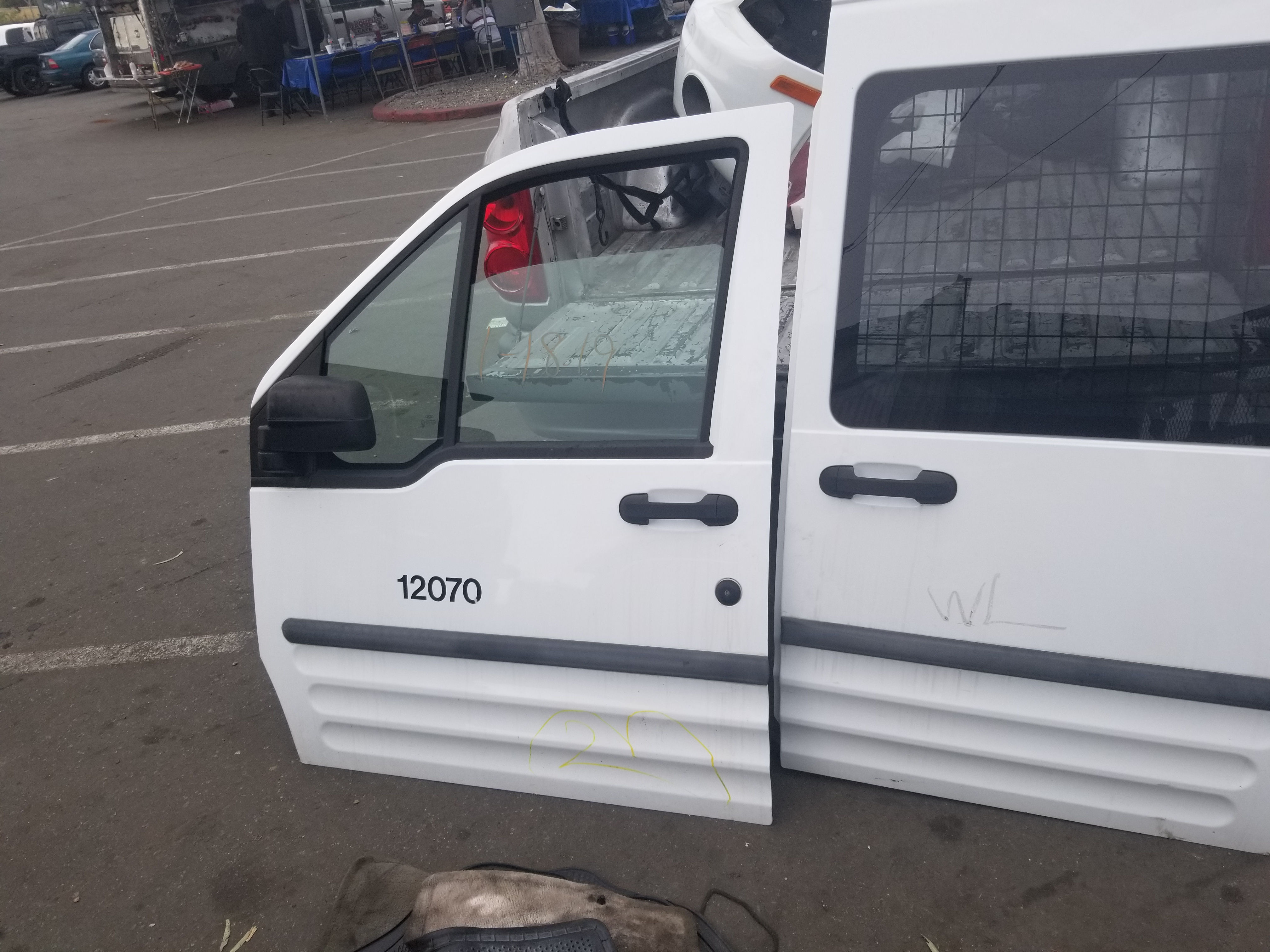 2010 11.12.13 transit connect left side doors assbly each 325 exluded mirror