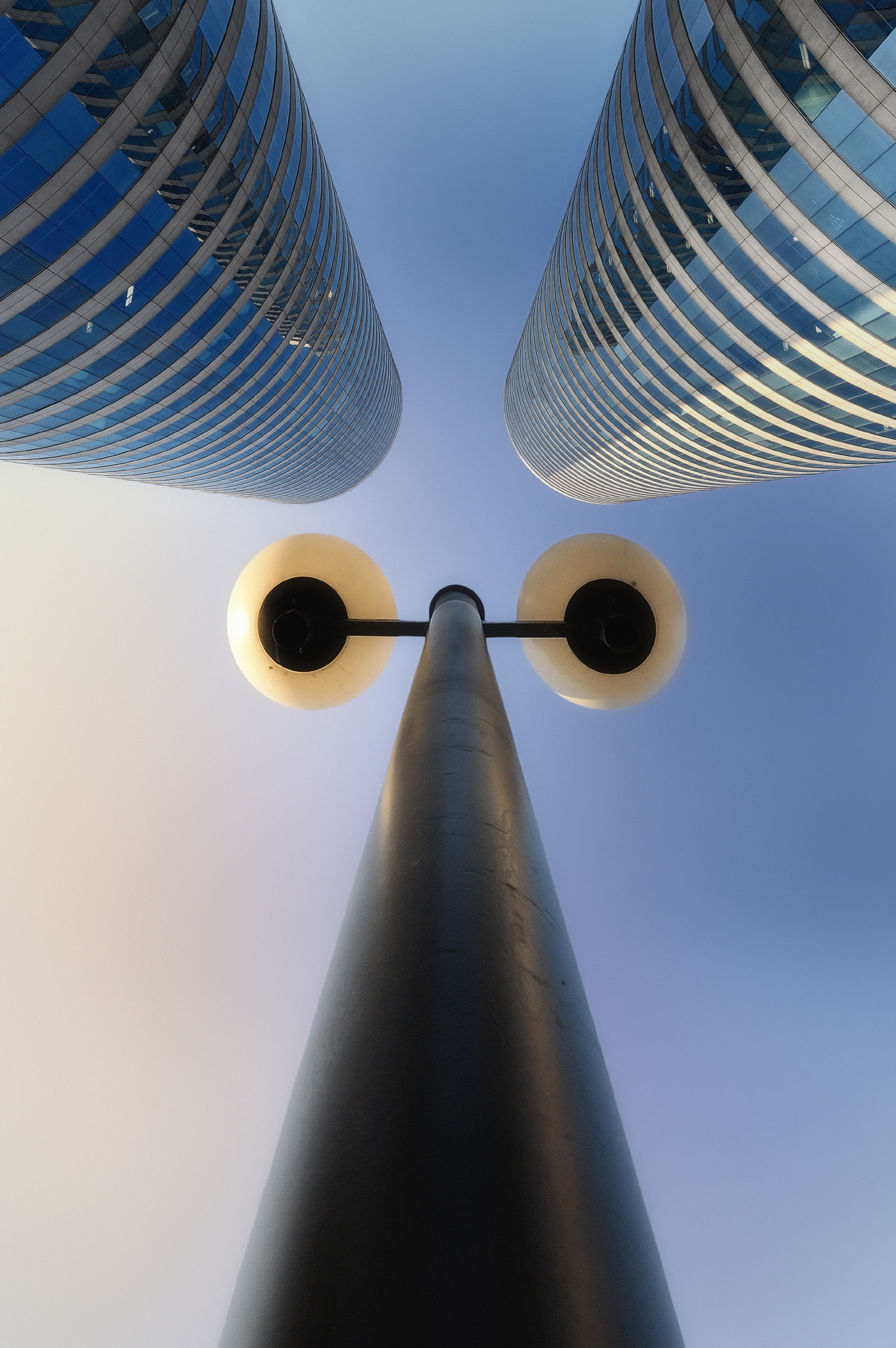 A World of Rounds