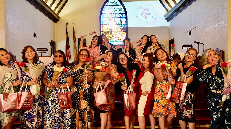 Mother’s Day Celebration Held with Joyful Festivity