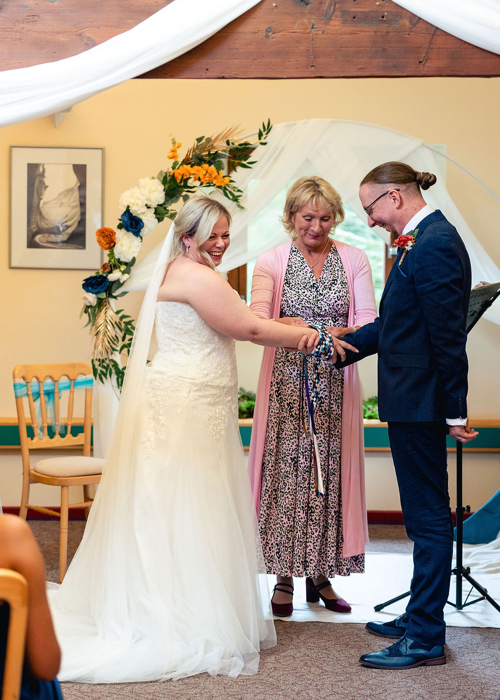 Why Choose a Celebrant for Your Wedding Ceremony?