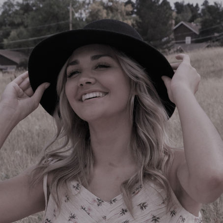 how to accessorize your photoshoot