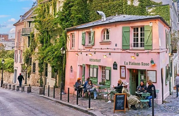 La Maison Rose in Montmartre