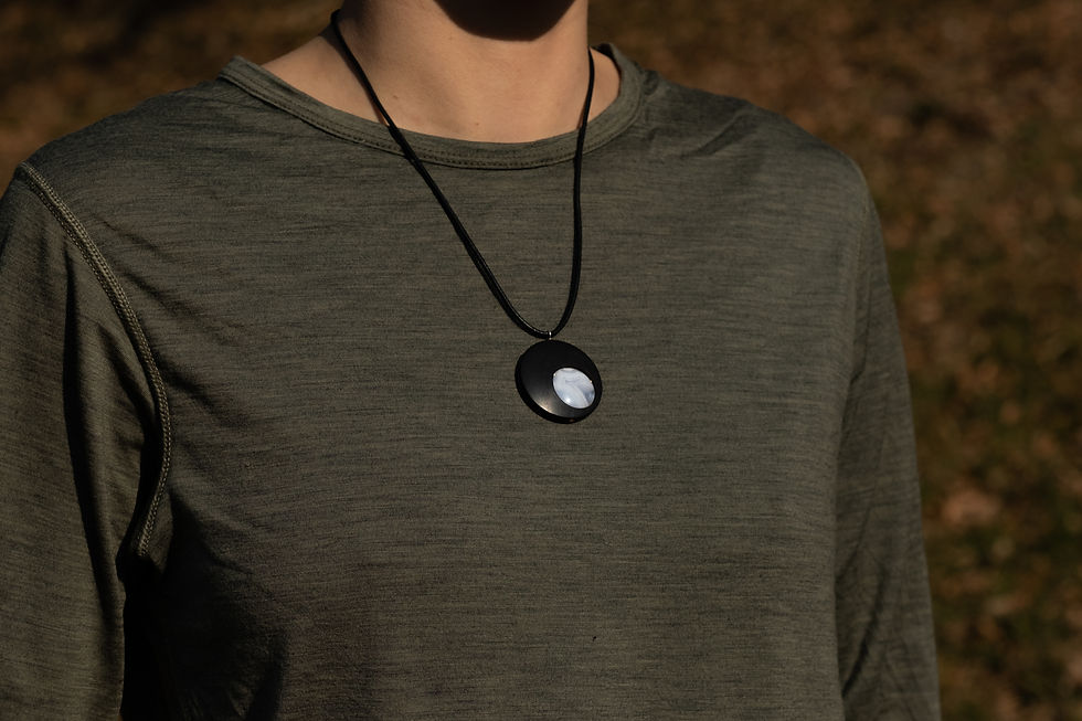 Miniaturbild: Mond Anhänger, schwarzer Onyx,  Erfinderwerkstatt