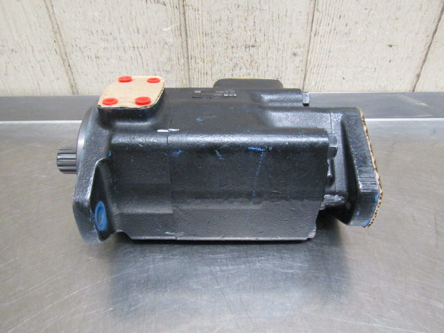 Thumbnail: OEM Vickers 35VQTBS-21A-2297AA-20L Hydraulic Thru Drive Vane Pump 4.12 cu.in