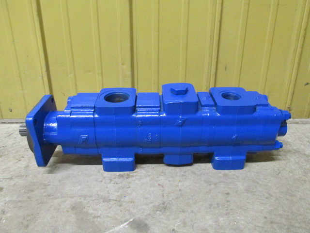 Thumbnail: Permco P257B467AXZA07-6XKCZA07-1RMXZA07-1VKCZA07-1 Hydraulic 4 Section Gear Pump