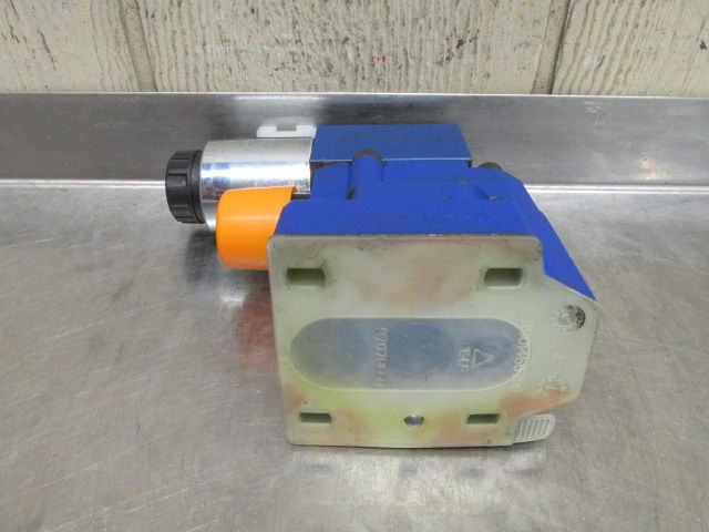 Thumbnail: Rexroth R900955012 Hydraulic Pressure Relief Valve DBW-10-B2-53/315-6EG24N9K4/12