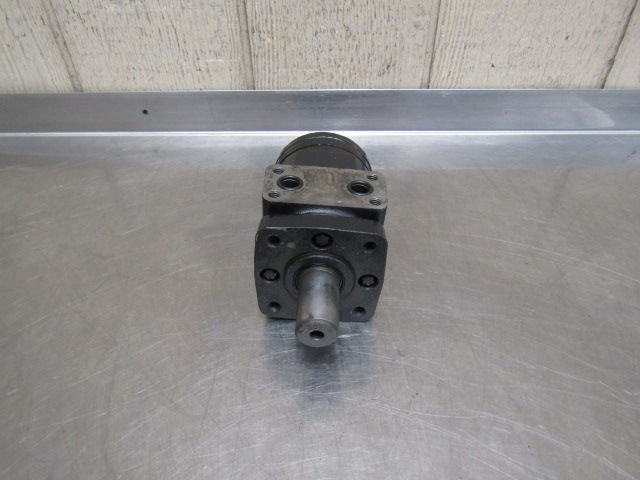 Thumbnail: Eaton Char-Lynn 101-1757-009 Gerotor Hydraulic Motor 2.2 cu.in 1021 RPM
