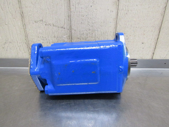 Thumbnail: Vickers 45VTB42A-11C20L Hydraulic Vane Pump 42 GPM @ 1200 RPM 8.41 cu.in/r