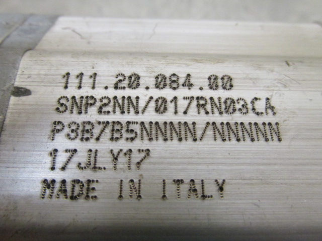 Thumbnail: Turolla Danfoss SNP2NN/017RN03CAP3B7B5NNNN/NNNNN Hydraulic Gear Pump 1.02 cu.in