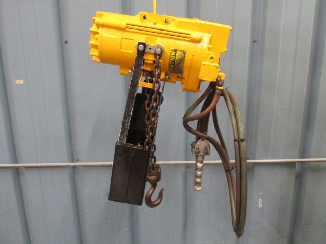 Thumbnail: Ingersoll Rand ML50K Pneumatic Air Chain Hoist 7' Lift 1/2 Ton
