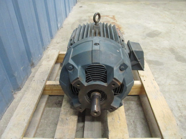 Thumbnail: Reliance 01MAN38667 Electric Motor 15 HP 1765 RPM 230/460v Frame 254T Dual Shaft