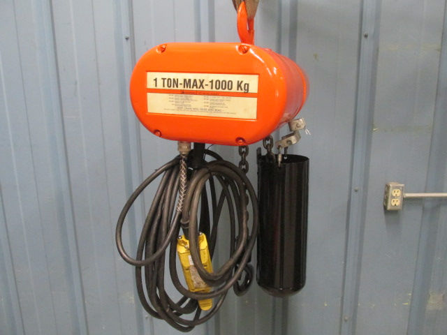 Thumbnail: CM Lodestar L Electric Chain Hoist 1 Ton 2000 Lbs 230/460v 15' Lift 16 FPM