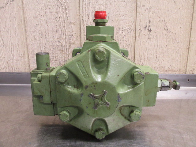 Thumbnail: Vickers VVB032-R-FW-10-CAW-10 Variable Displacement Vane Pump 15.21 GPM @ 1800r