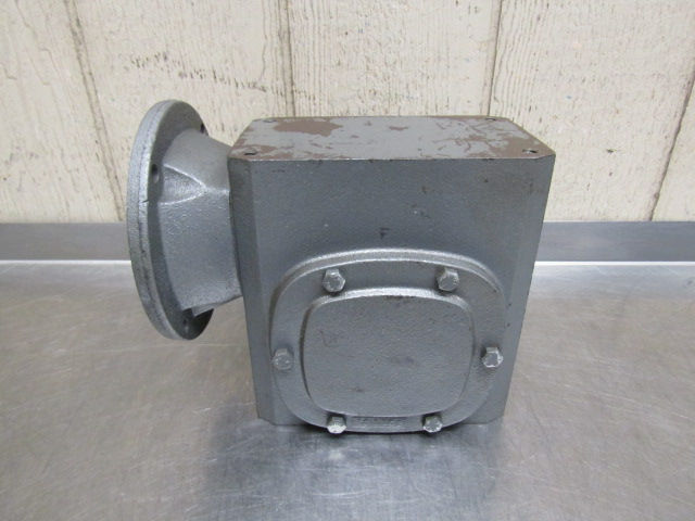 Thumbnail: Baldor F-926-15-B7-G Gear Reduction Box Speed Reducer Gearbox 15:1 Ratio 2.56 HP