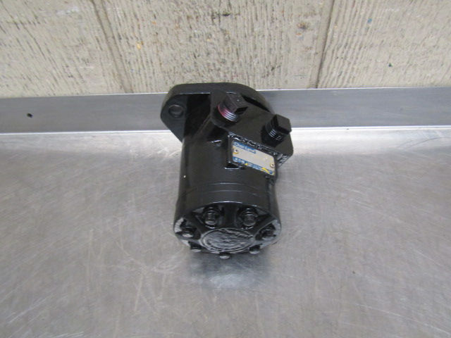 Thumbnail: OEM Eaton Char-Lynn 101-1025-007 Hydraulic Motor 2.8 cu.in