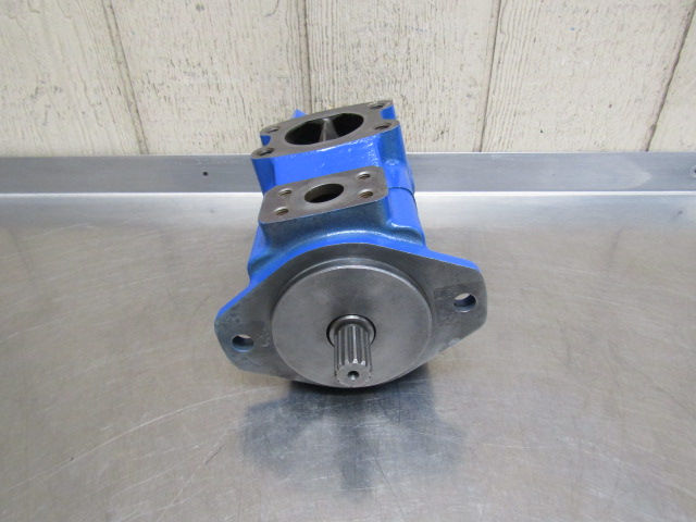 Thumbnail: Vickers 2520V-12F11-B81L Hydraulic Double Vane Pump 12 & 11 GPM @ 1200 RPM