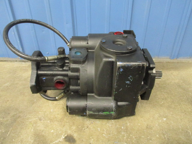 Thumbnail: Danfoss Eaton 3321-M0D Hydraulic Piston Pump Transmission Hydrostatic
