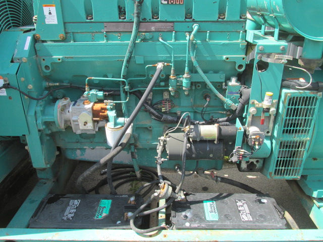 Thumbnail: Onan DQAB-3368936 Cummins Diesel Generator 225/250 kW 4950 Hrs 3 PH 240/480v