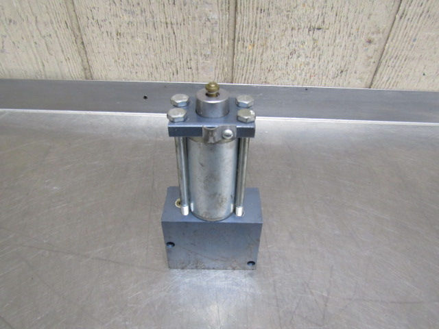 Thumbnail: Waterman 203-4-12 Hydraulic Directional Control Solenoid Valve 12v
