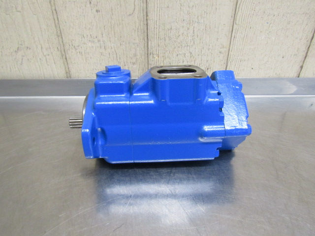 Thumbnail: Vickers 2520VQ-17C14-11CC20 Hydraulic Double Vane Pump 17 & 14 GPM @ 1200 RPM