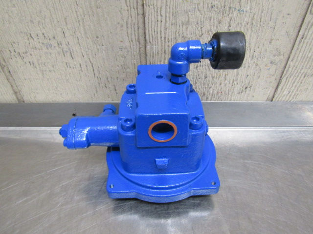 Thumbnail: 540-13-P Hydraulic Pump 18 Spline Female Shaft